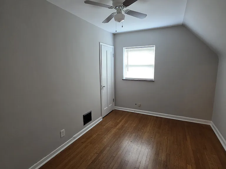 3244 Werk Rd — Photo 10