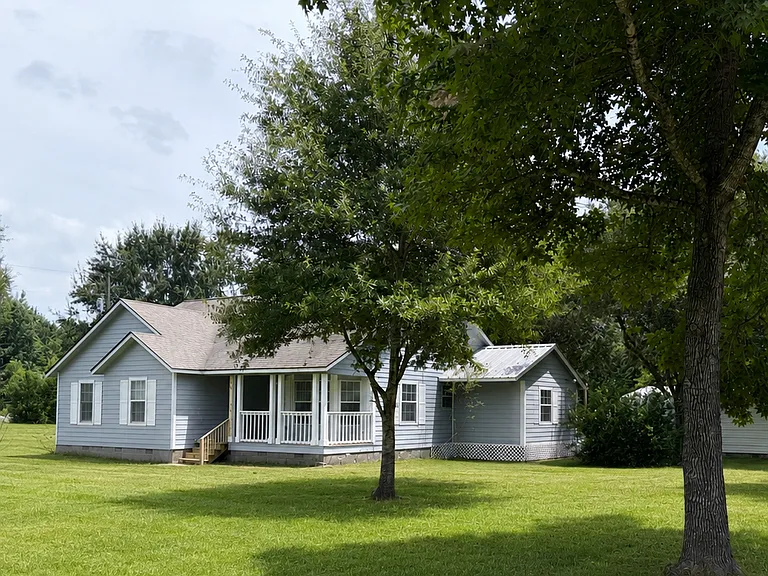 312 County Road 2273 — Photo 1