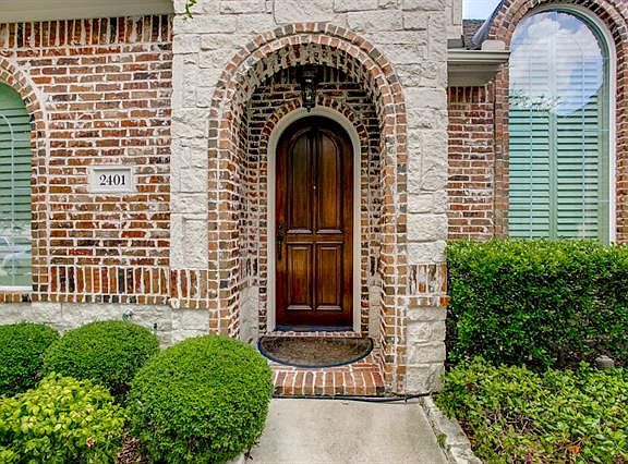 3rd image of 2401 Silverstone Ln