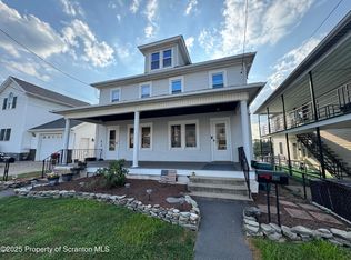 1011 Main St, Avoca, PA 18641