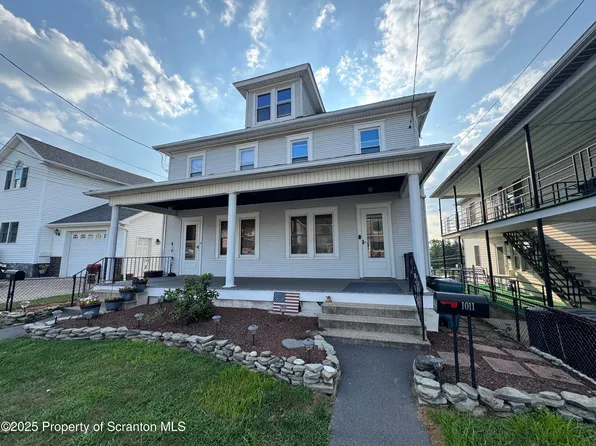 1011 Main St, Avoca, PA 18641