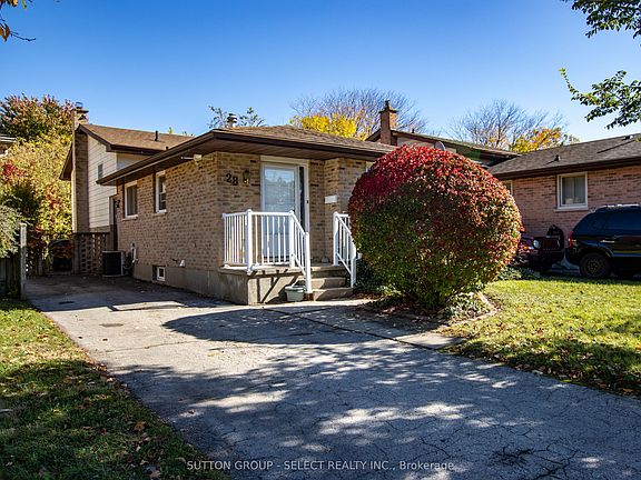 2nd image of 28 Corinth Ct