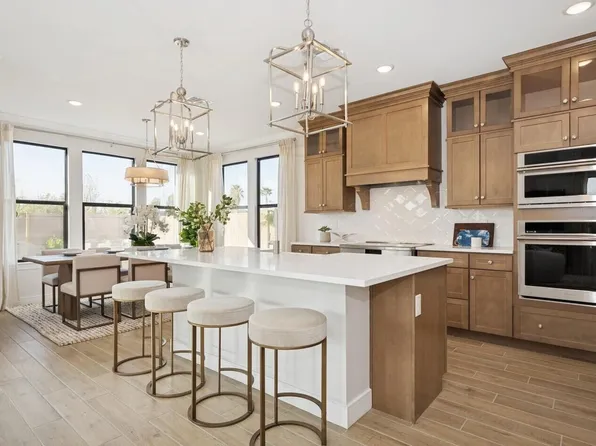 8034 W Royal Palm Road, Peoria, AZ 85345