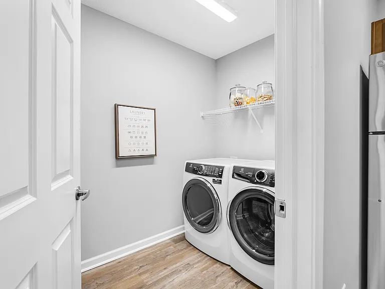 The Residences at James Place — Photo 18
