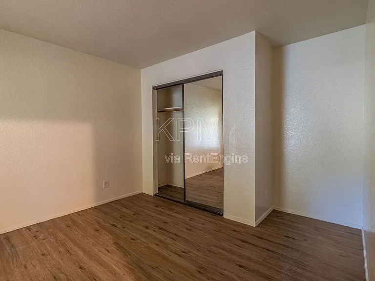 1311 W Century Blvd #42 — Photo 14