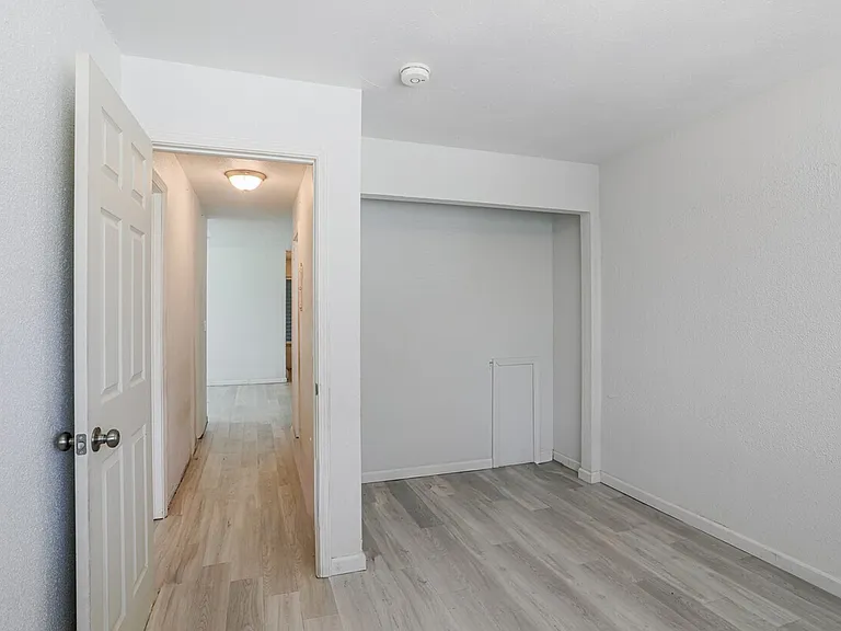 Bedroom Bedroom