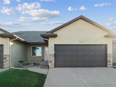 3107 Riviera Ct SW Unit B, Cedar Rapids, IA, 52404