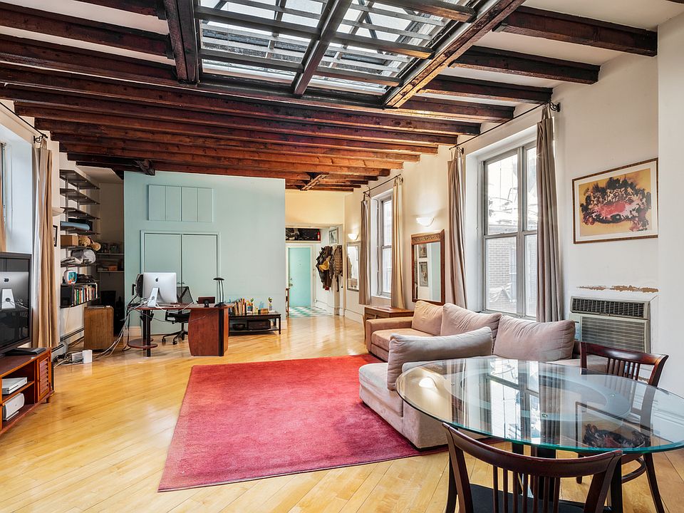 2nd image of 88 E 10th St #3