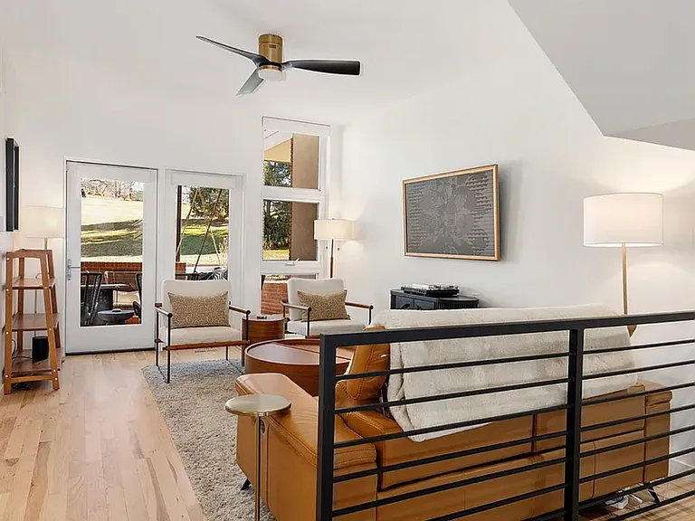 2543 S Sherman St — Photo 13
