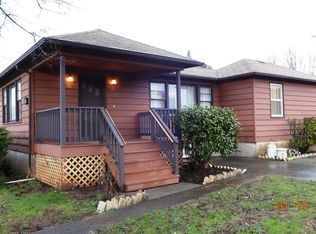 6443 Dole Rd, Myrtle Creek, OR 97457