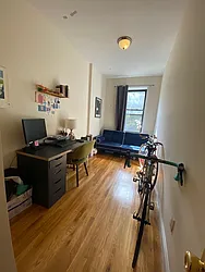 Rented by R New York