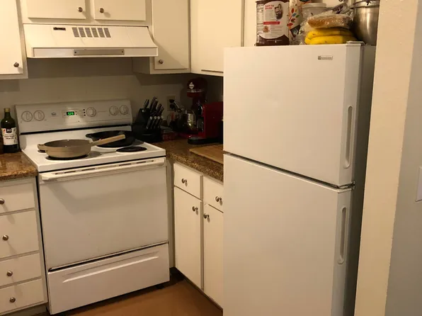 5520 15th Ave NE APT 5, Seattle, WA 98105