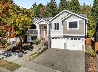 2823 151st Pl SW, Lynnwood, WA 98087
