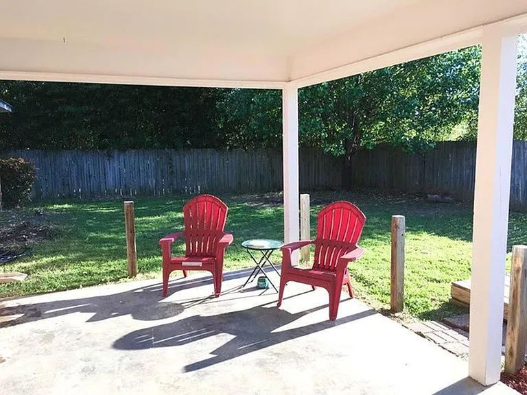 2589 Harris Dr — Photo 10