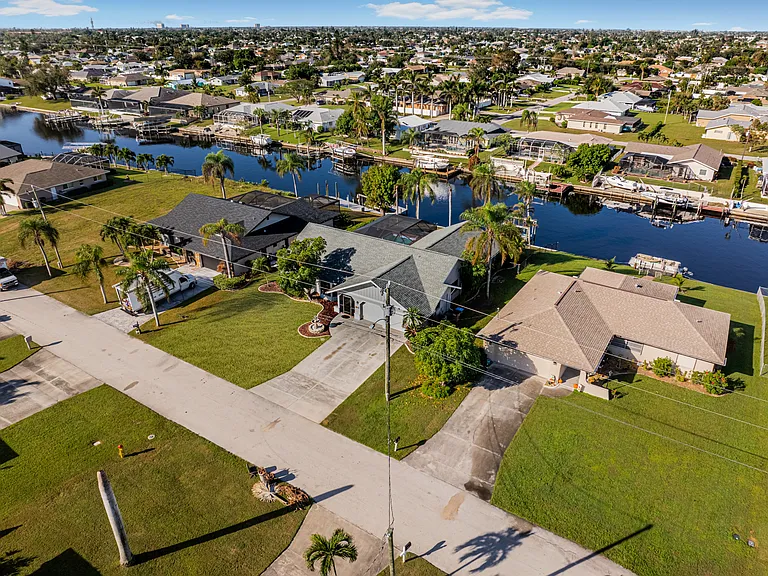 3106 se tenth pl cape coral, fl 33904 -07_02132025