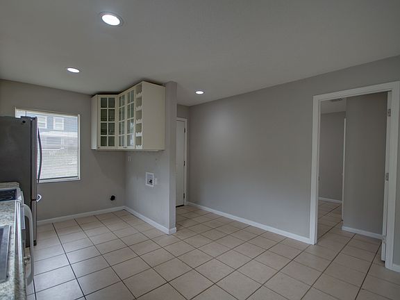 5th image of 515 6th St N