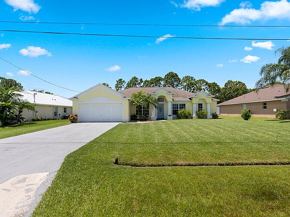2nd image of 5554 NW South Lundy Circle