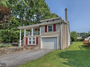 921 Reinoehl St, Lebanon, PA 17046
