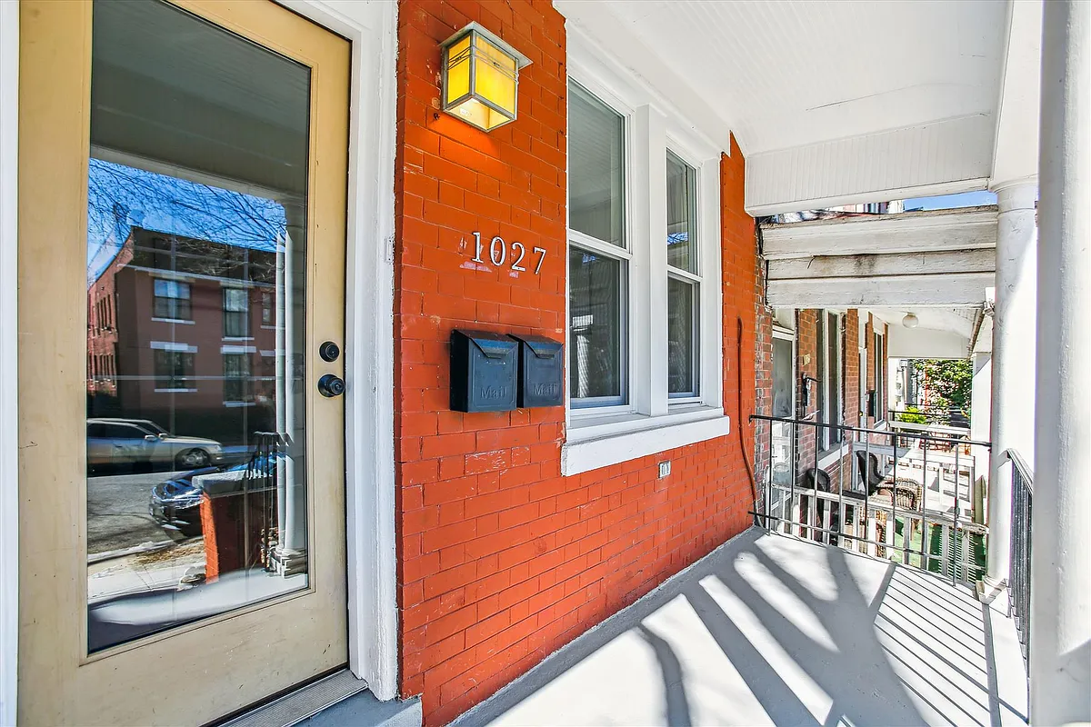 Building Photo - 1027 Euclid St NW