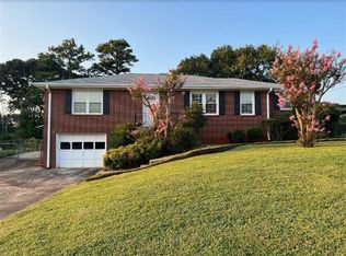 686 Birchwood Ln SW, Marietta, GA 30060