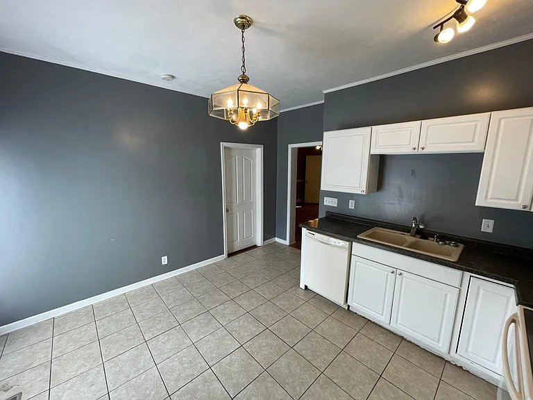 1627 Blaine Ave — Photo 27