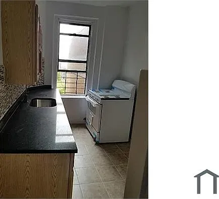 2114 Daly Ave #4E — Photo 1