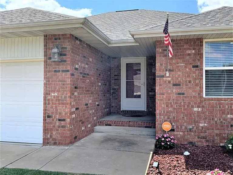 3253 S Palisades Dr — Photo 15