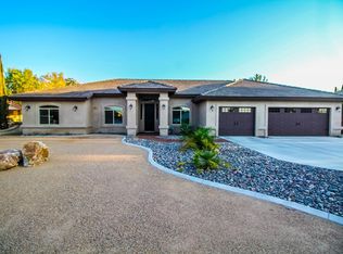 19135 Pimlico Rd, Apple Valley, CA 92308