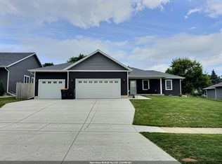 336 Village Ln, Ripon, WI 54971