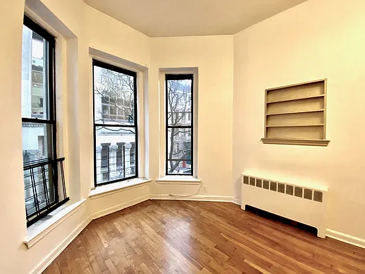 Rented by Corcoran | media 8