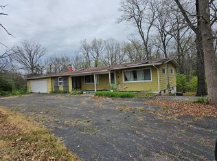 2022 Hepperman Rd, Wentzville, MO 63385