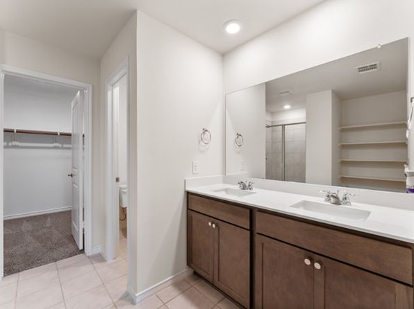 413 Auburn Forest Dr