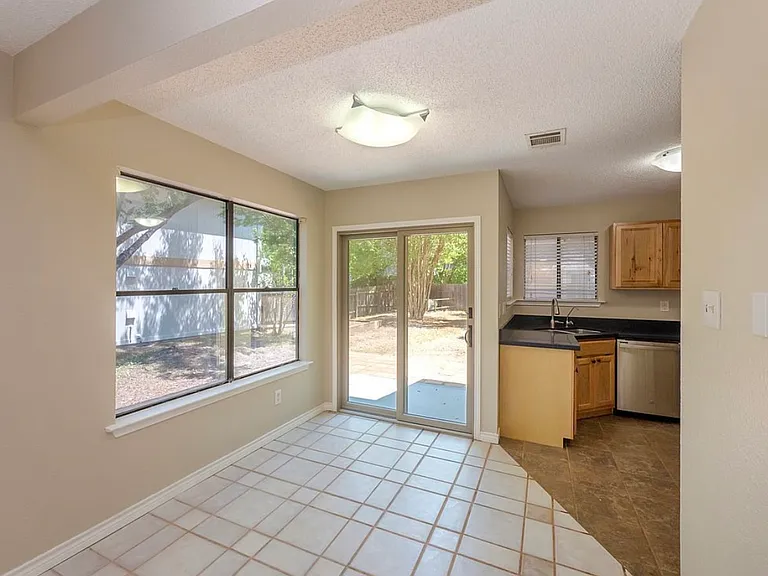 12917 Meehan Dr — Photo 12