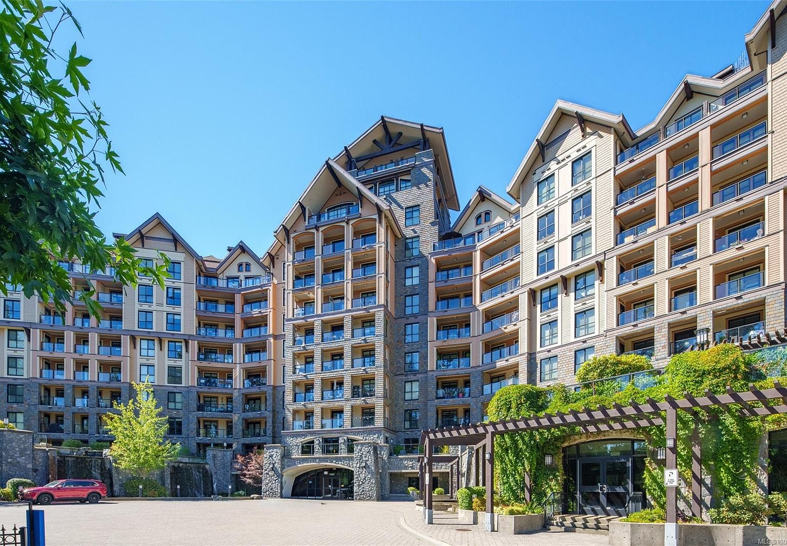 1400 Lynburne Pl #321