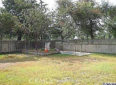 3rd image of 11532 Wildflower Rd