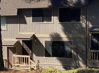22 Parkview Ter, San Pablo, CA 94806