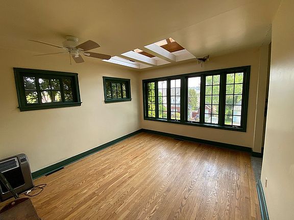 5th image of 314 W Pearl St