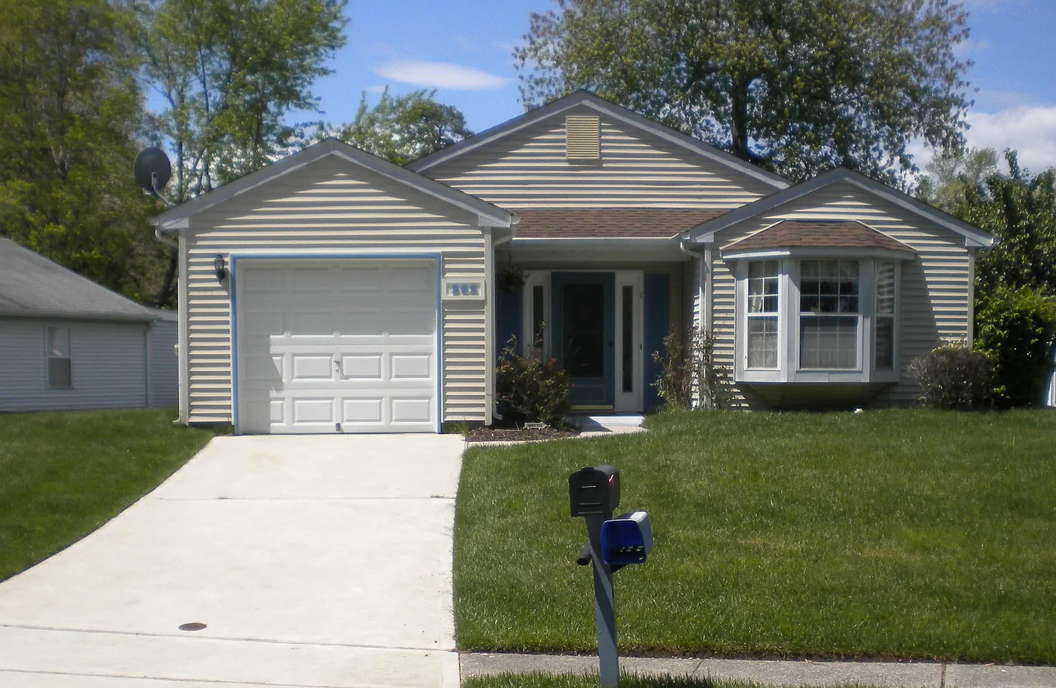 202 Valley Forge Dr photo 1