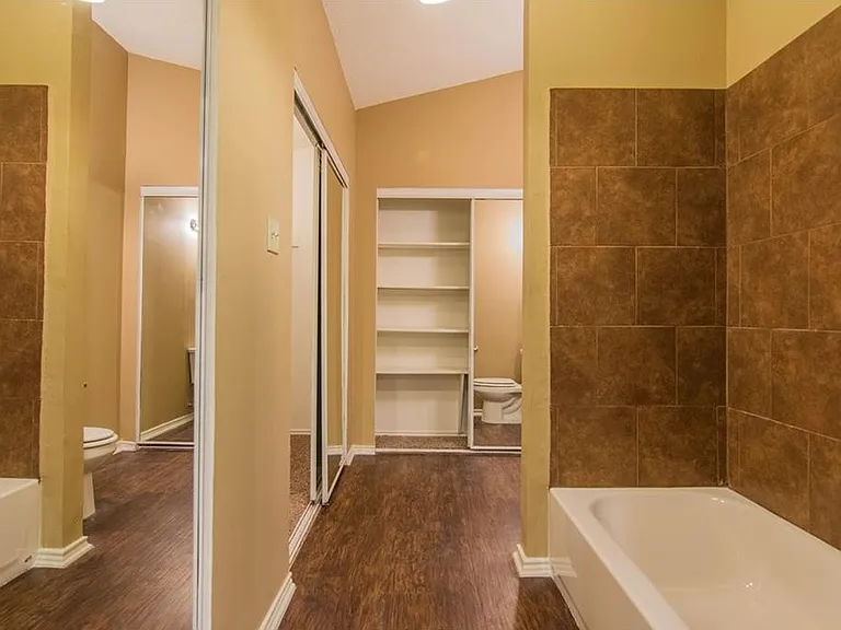 1080 W Hills Ter — Photo 10