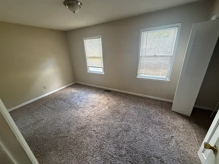 1215 Oakplace Dr SW #C — Photo 14