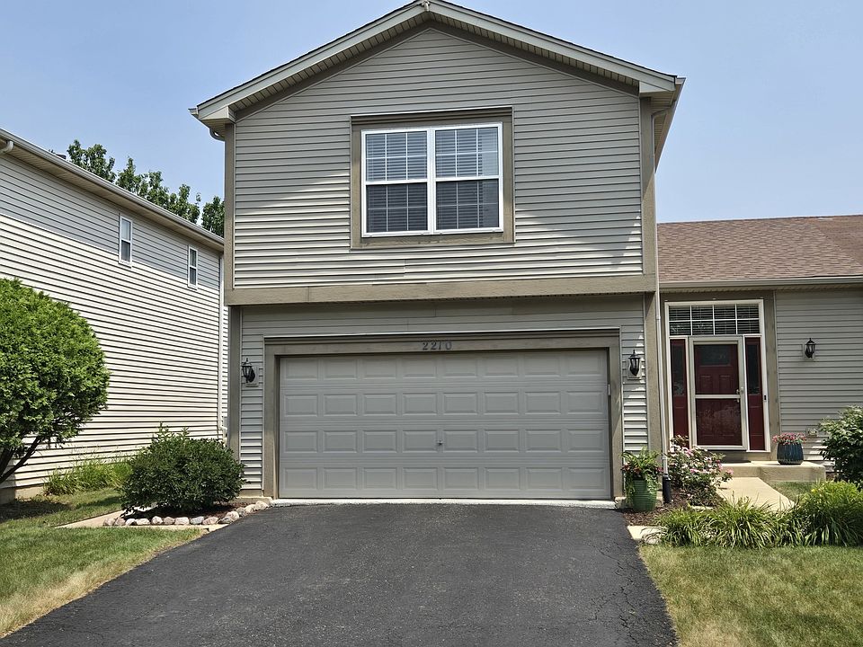 1st image of 2210 Henning Pl