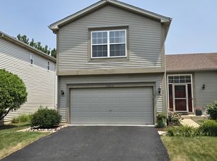 2210 Henning Pl, Plainfield, IL 60586
