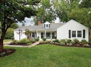 680 Greenview Dr, Saint Louis, MO 63122
