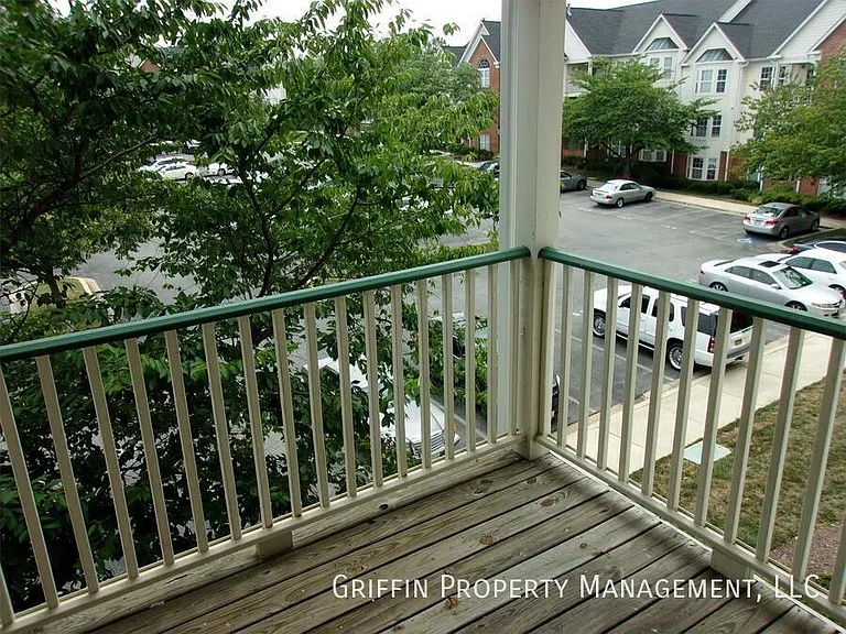 6600 Saint Ignatius Dr #301 — Photo 3