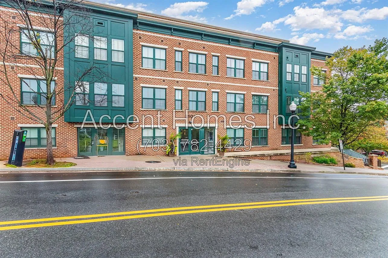 1 bed, 1.0 bath, 773 sqft, $2,200 — Photo 3