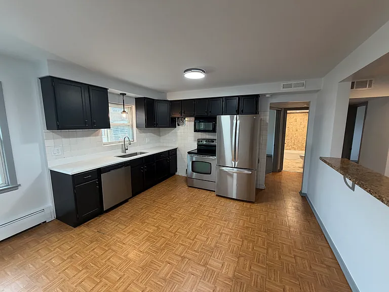 5916 N Odell Ave #6B — Photo 4