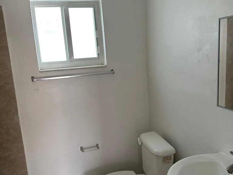 460 SW 7th St #5 — Photo 14