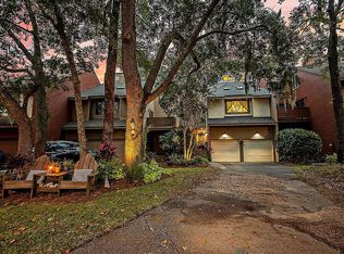 45 Arabian Dr, Charleston, SC 29407