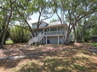 1285 Bayshore Dr, Terra Ceia, FL 34250