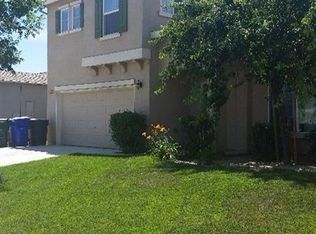 923 Buchannan Ave, Parlier, CA 93648